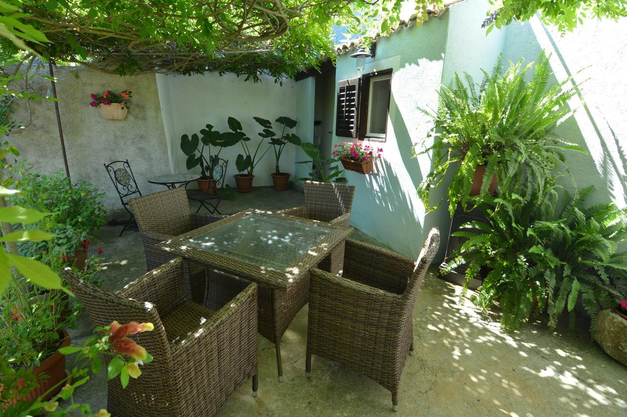 Apartment Renata Veli Lošinj 外观 照片